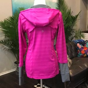 MPG Hooded Athletic Top